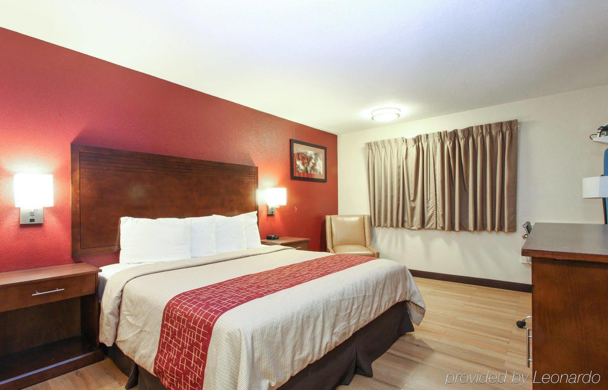 Red Roof Inn Портланд Екстериор снимка